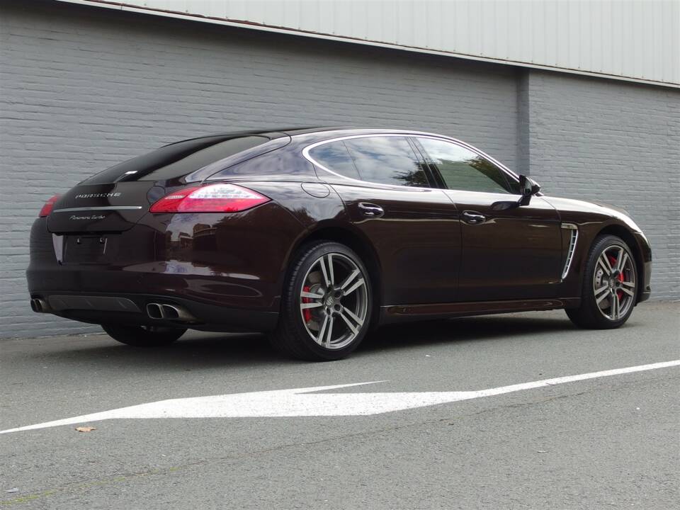 Bild 3/98 von Porsche Panamera Turbo (2009)