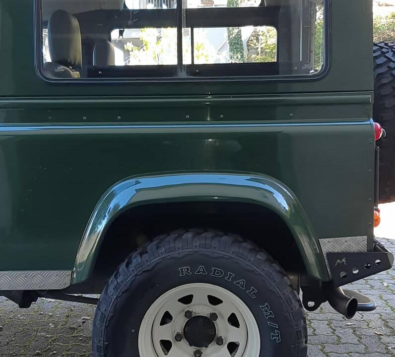 Image 17/34 of Land Rover Defender 90 Td5 (2000)