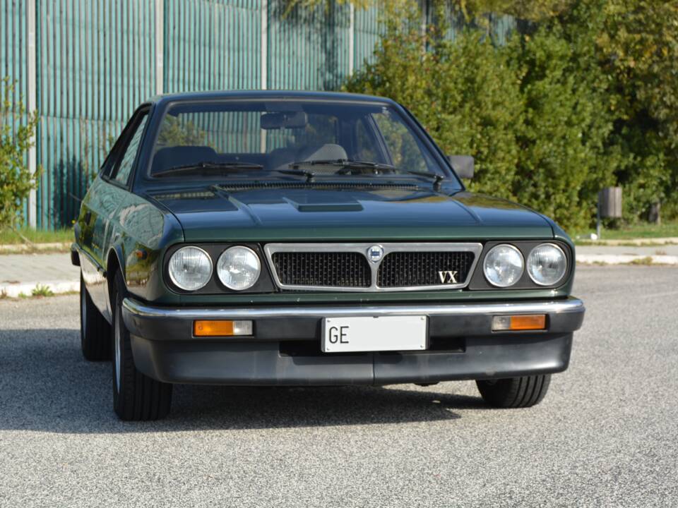 Image 1/10 de Lancia Beta Coupe Volumex VX (1985)