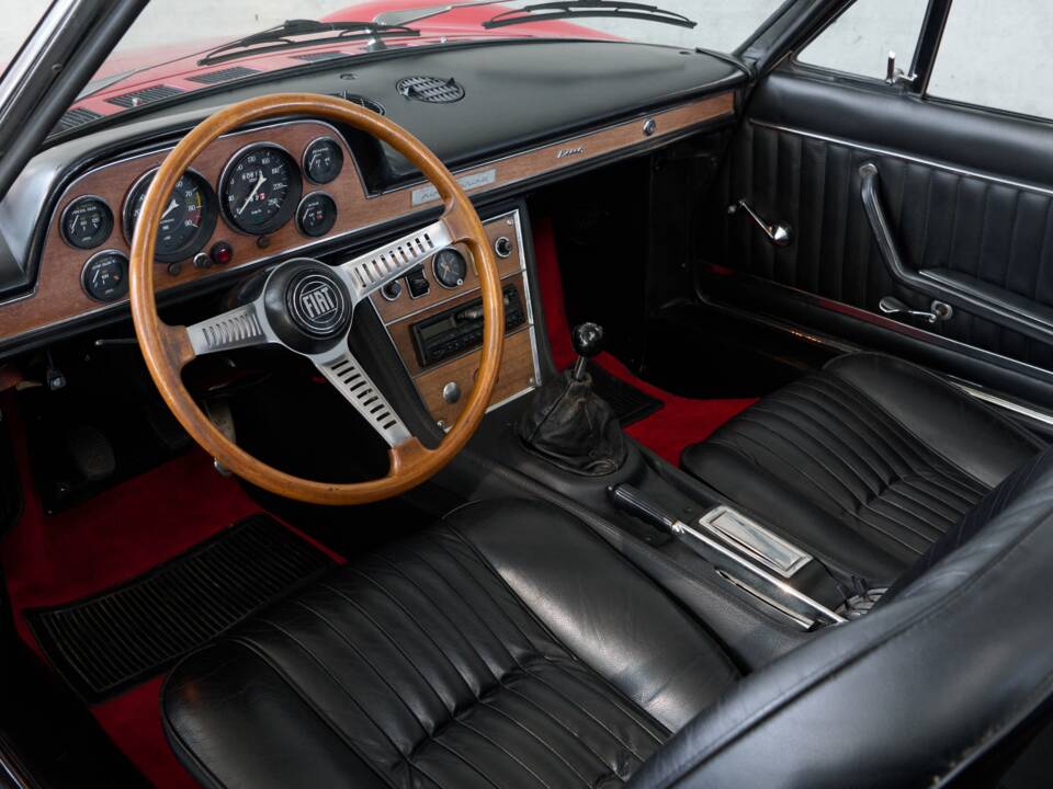 Bild 40/50 von FIAT Dino Spider (1969)
