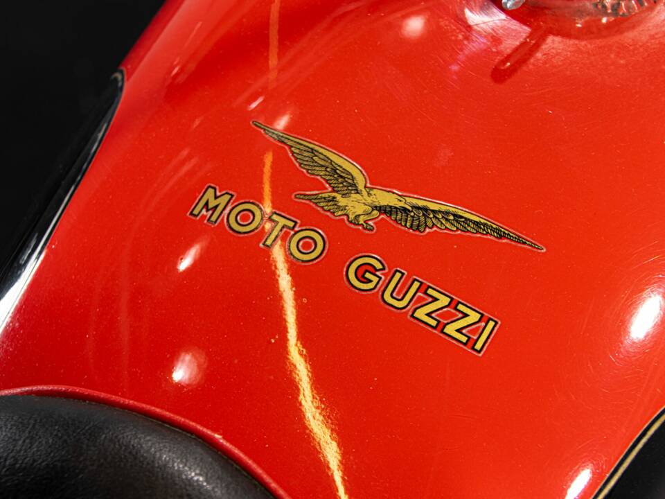 Bild 48/50 von Moto Guzzi Falcone Turismo (1960)