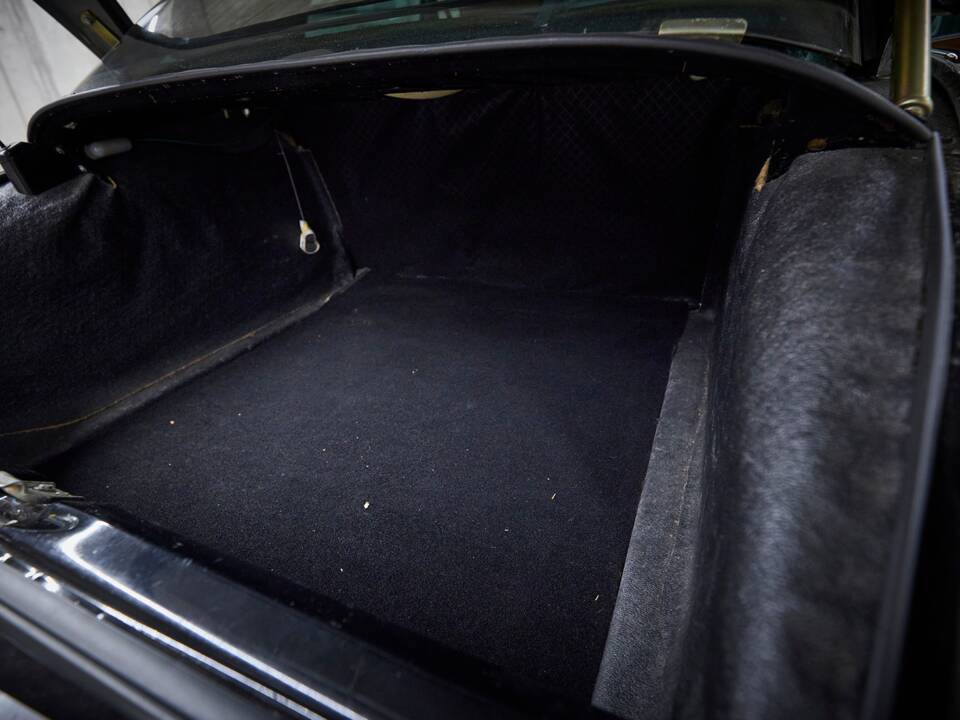Image 81/92 of Citroën DS 23 Pallas (1975)