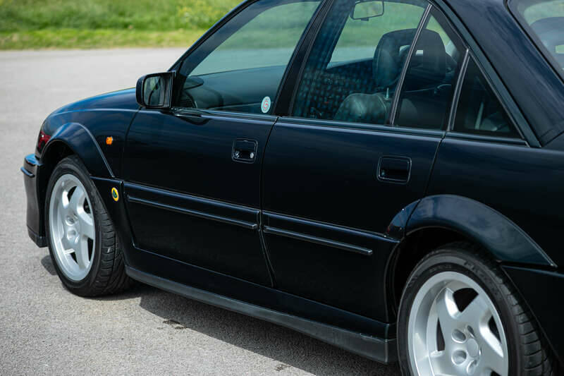 Bild 29/50 von Vauxhall Lotus Carlton 3.6 (1993)