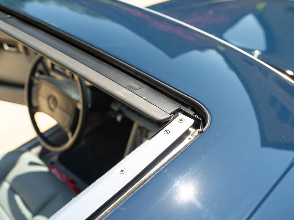 Bild 52/64 von Mercedes-Benz 500 SEL (1984)