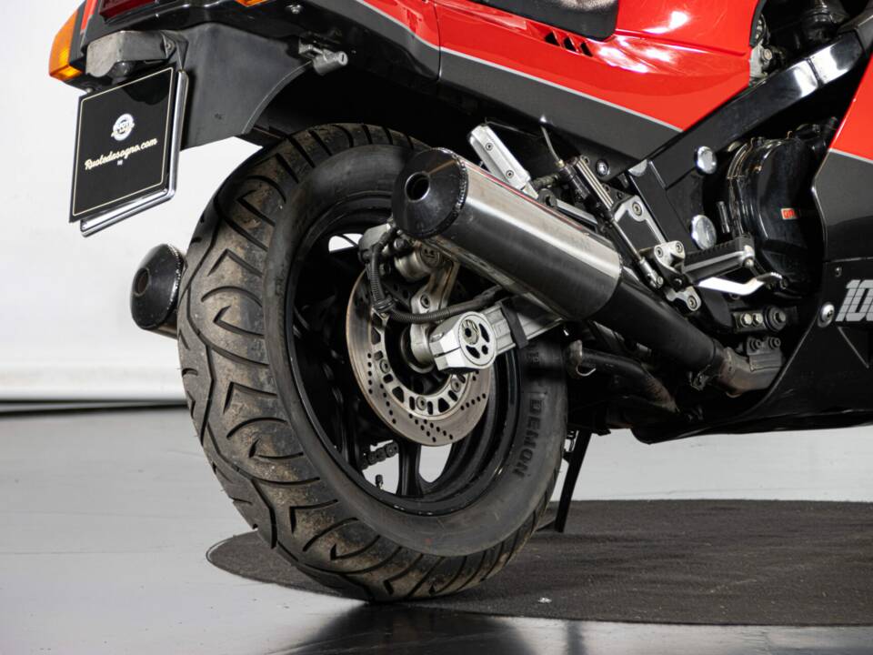 Imagen 28/47 de Kawasaki GPz 1000RX (1986)