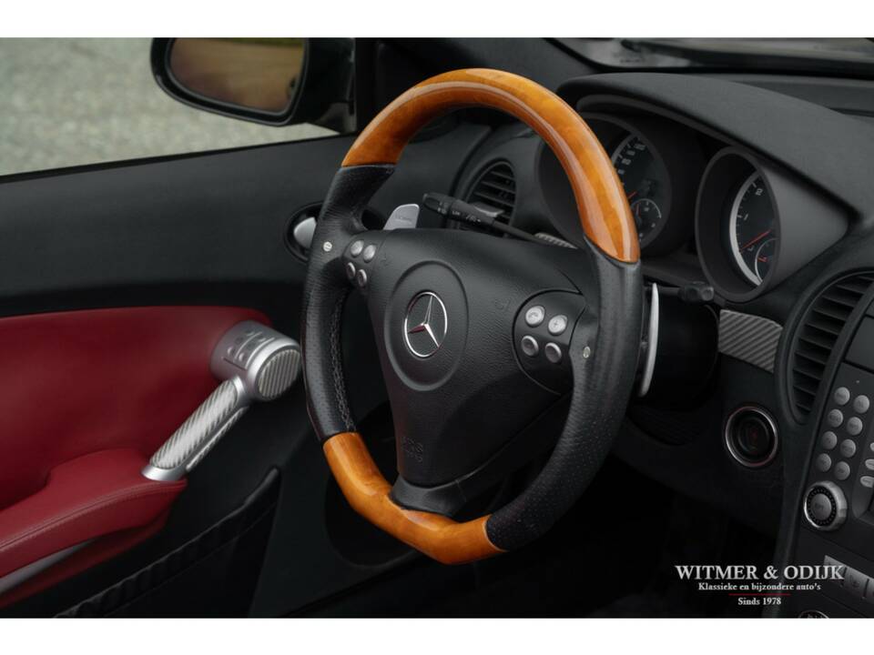 Bild 10/43 von Mercedes-Benz SLK 55 AMG (2005)