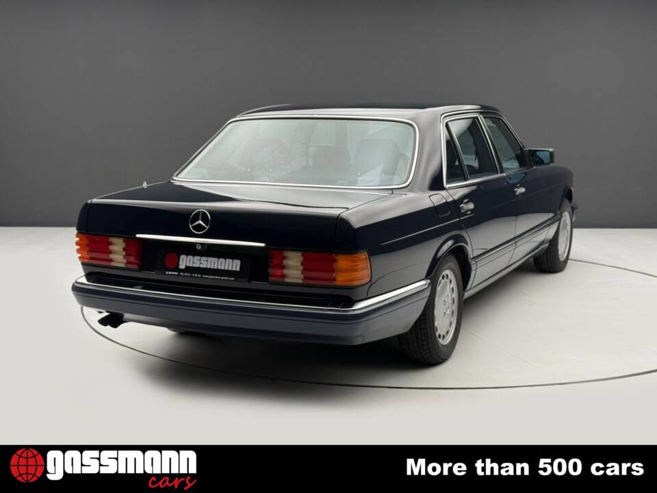 Image 8/15 of Mercedes-Benz 560 SEL (1990)