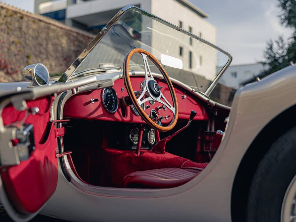 Image 16/19 of AC Ace Bristol (1959)