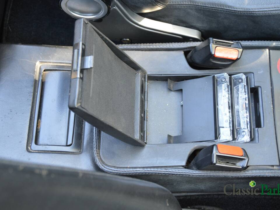 Bild 49/50 von Ferrari Mondial 3.2 (1987)