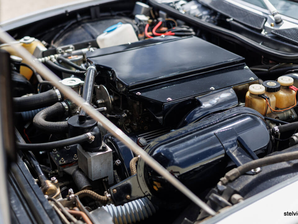 Afbeelding 36/45 van Alfa Romeo Montreal (1972)