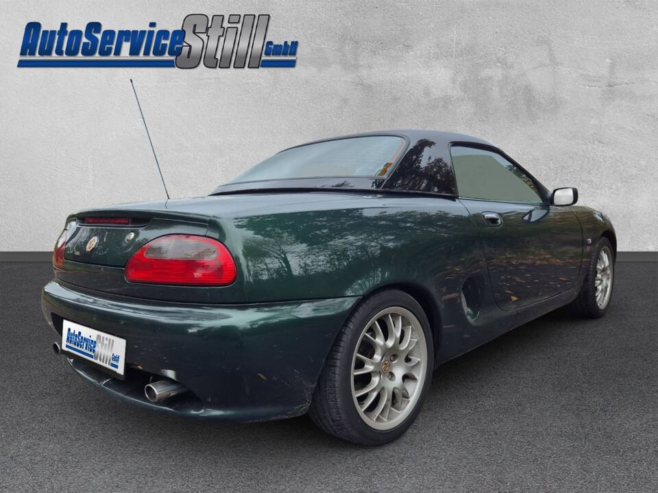 Imagen 5/24 de MG F 1.8i (2001)