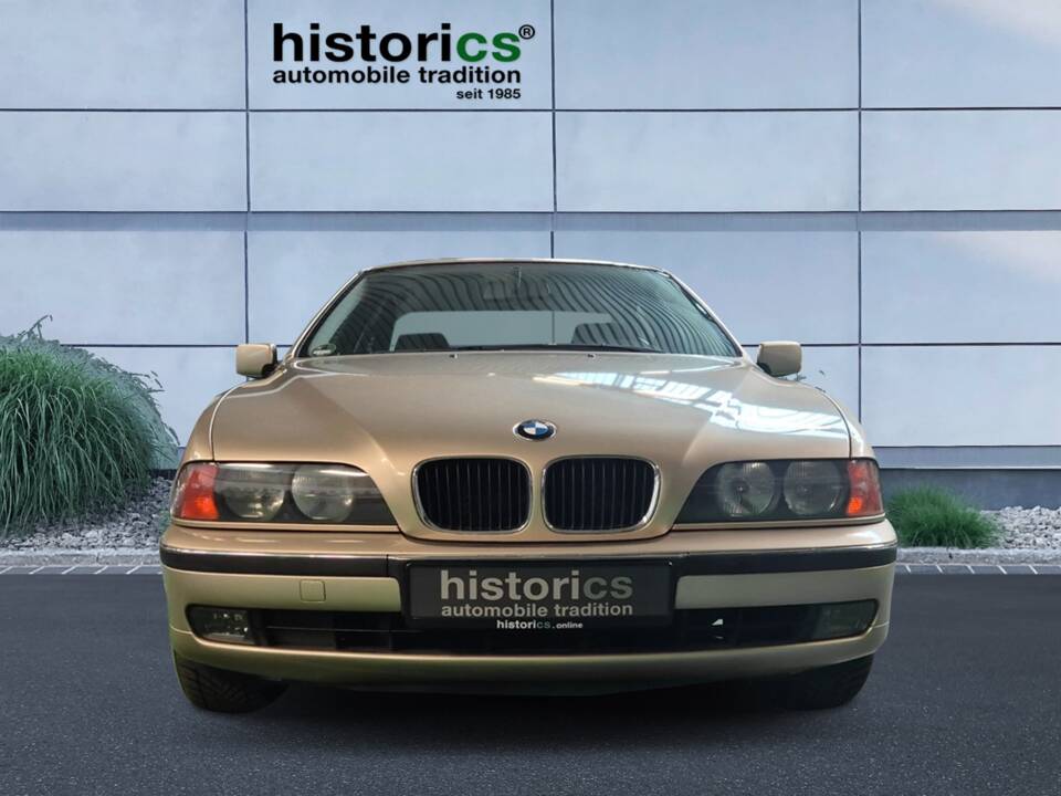 Image 1/13 of BMW 528i (1997)