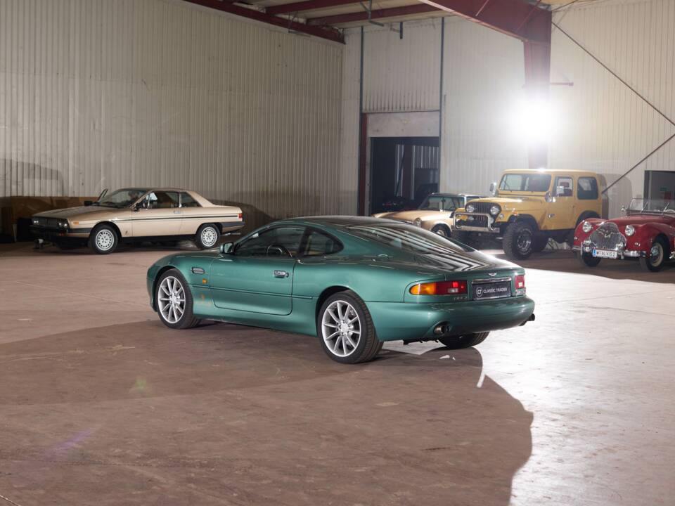 Bild 8/34 von Aston Martin DB 7 Vantage (2000)