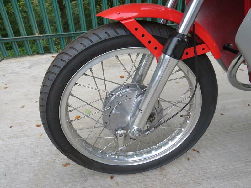 Bild 39/47 von MV Agusta 125 GTL Race (1966)