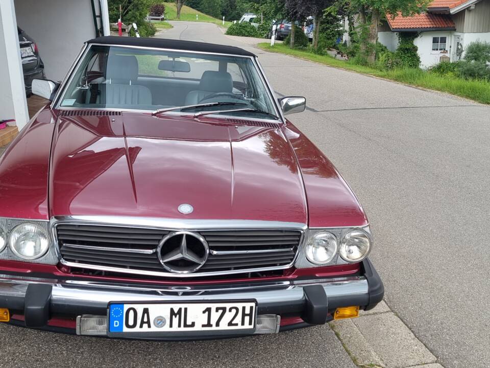 Image 1/9 de Mercedes-Benz 560 SL (1989)