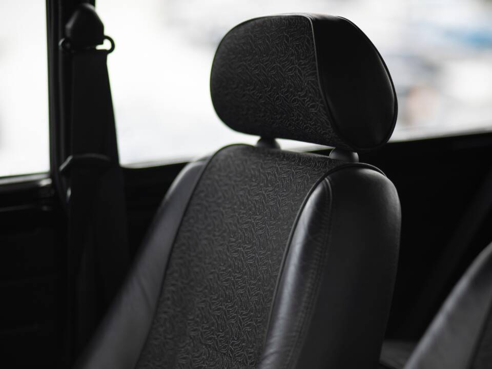 Bild 25/36 von Mini Cooper 1.3i MPI (2000)