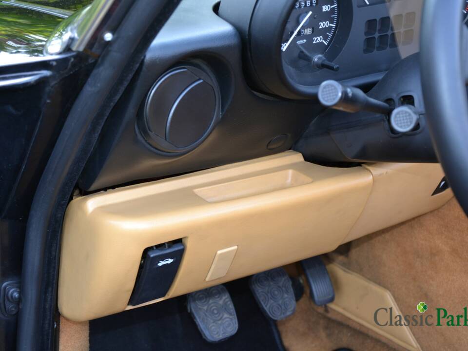 Image 45/50 of Alfa Romeo 2.0 Spider (1990)