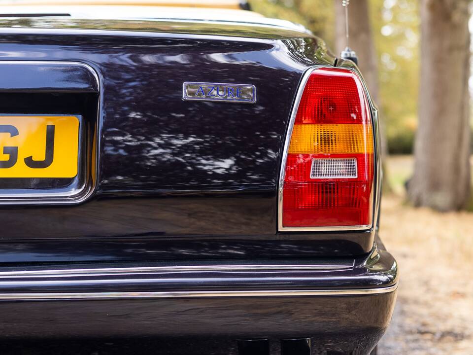 Bild 39/50 von Bentley Azure (1997)