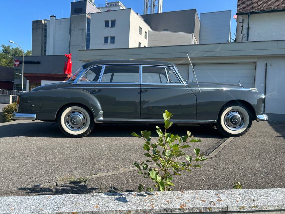 Bild 4/58 von Mercedes-Benz 300 d (1958)