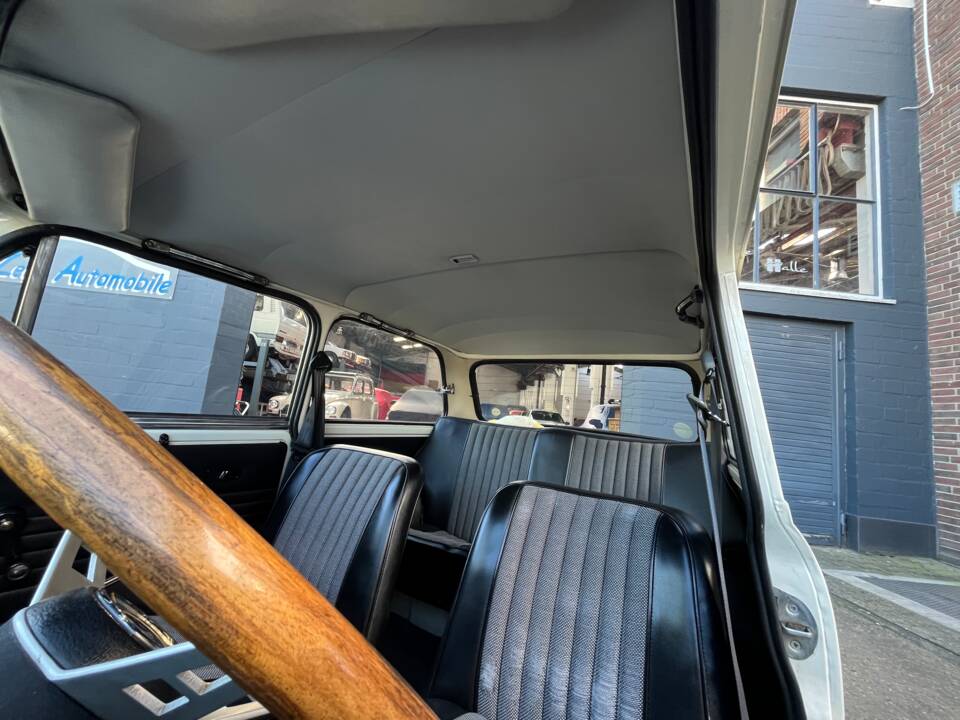 Bild 31/90 von Innocenti Mini 1001 Export (1975)
