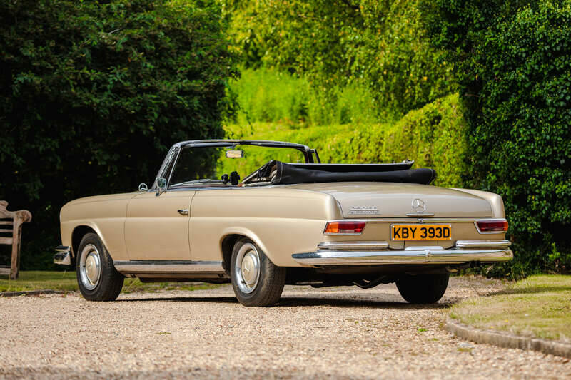 Image 4/50 de Mercedes-Benz 250 SE (1966)