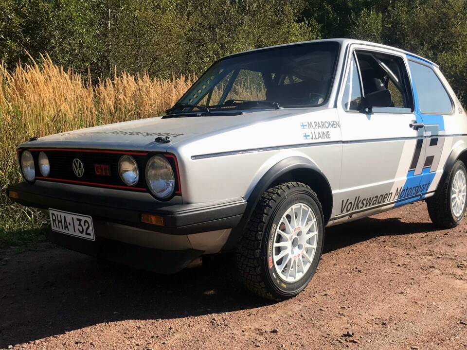 Bild 2/50 von Volkswagen Golf I GTI 1.6 (1980)