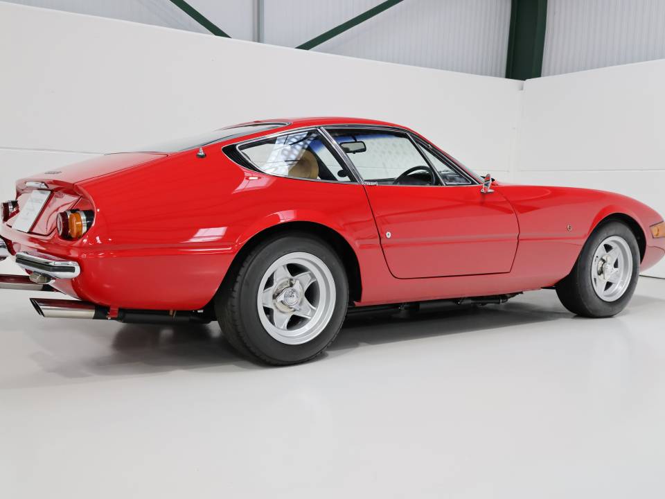 Imagen 4/35 de Ferrari 365 GTB&#x2F;4 Daytona (1973)