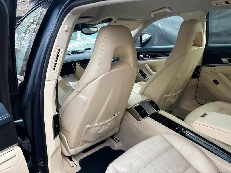 Bild 13/14 von Porsche Panamera (2012)