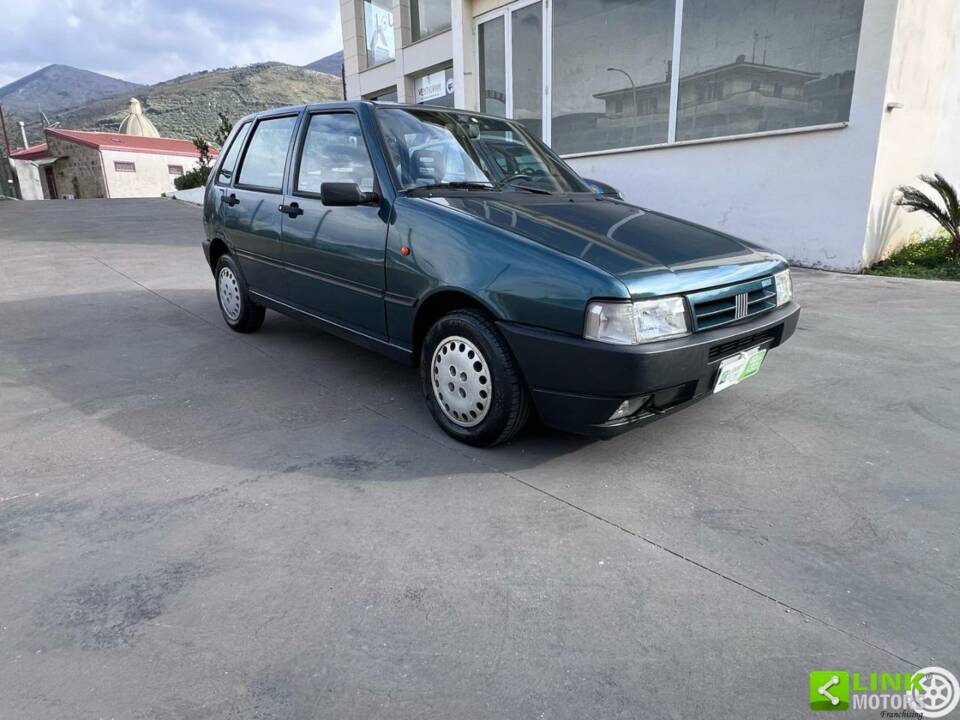 Bild 1/10 von FIAT Uno 1.0 Fire (1993)