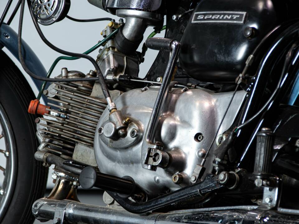 Bild 9/50 von Aermacchi Harley-Davidson DUMMY (1971)