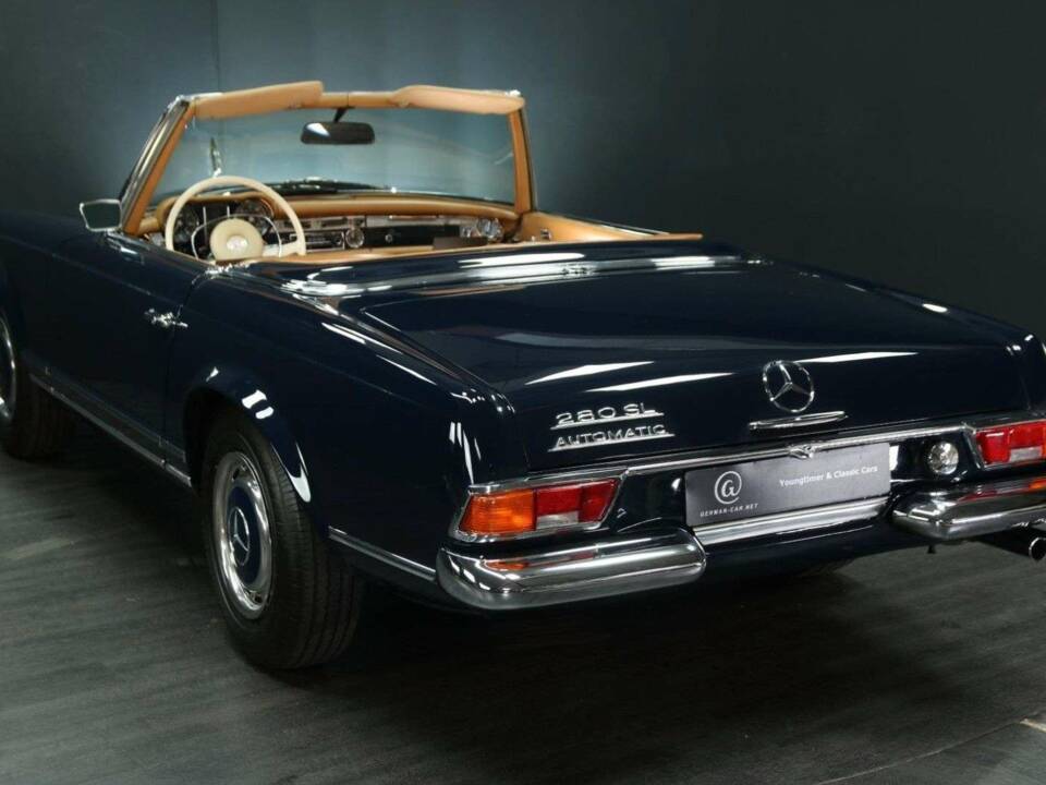 Image 4/30 of Mercedes-Benz 280 SL (1968)