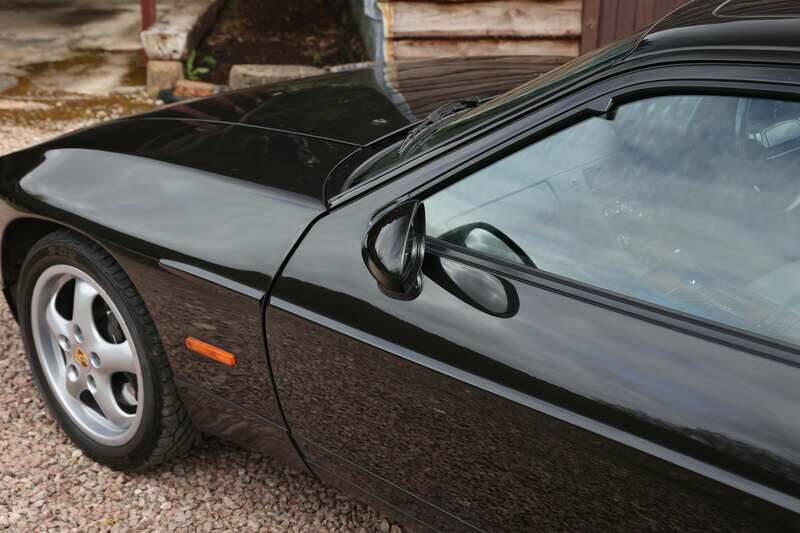 Bild 36/50 von Porsche 928 GTS (1995)