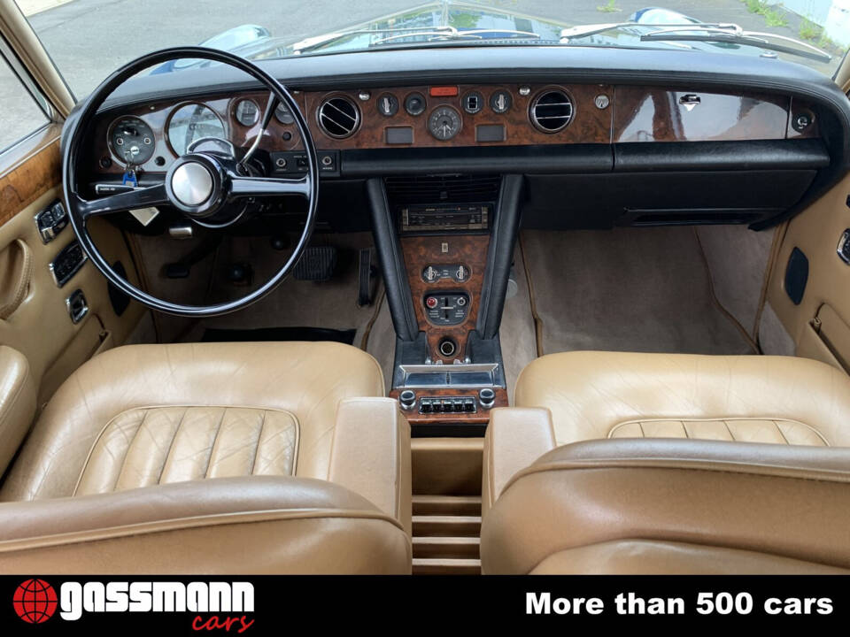 Image 13/15 of Rolls-Royce Silver Shadow I (1975)