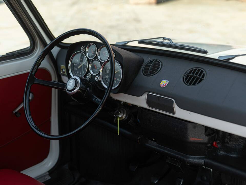 Bild 33/44 von Abarth Fiat 850 TC (1963)