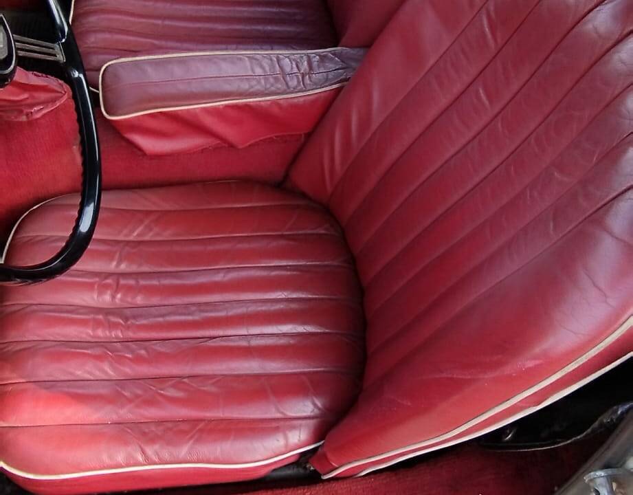 Image 8/8 of MG MGA 1500 (1959)