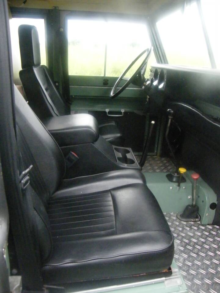 Afbeelding 14/94 van Land Rover 109 (1966)