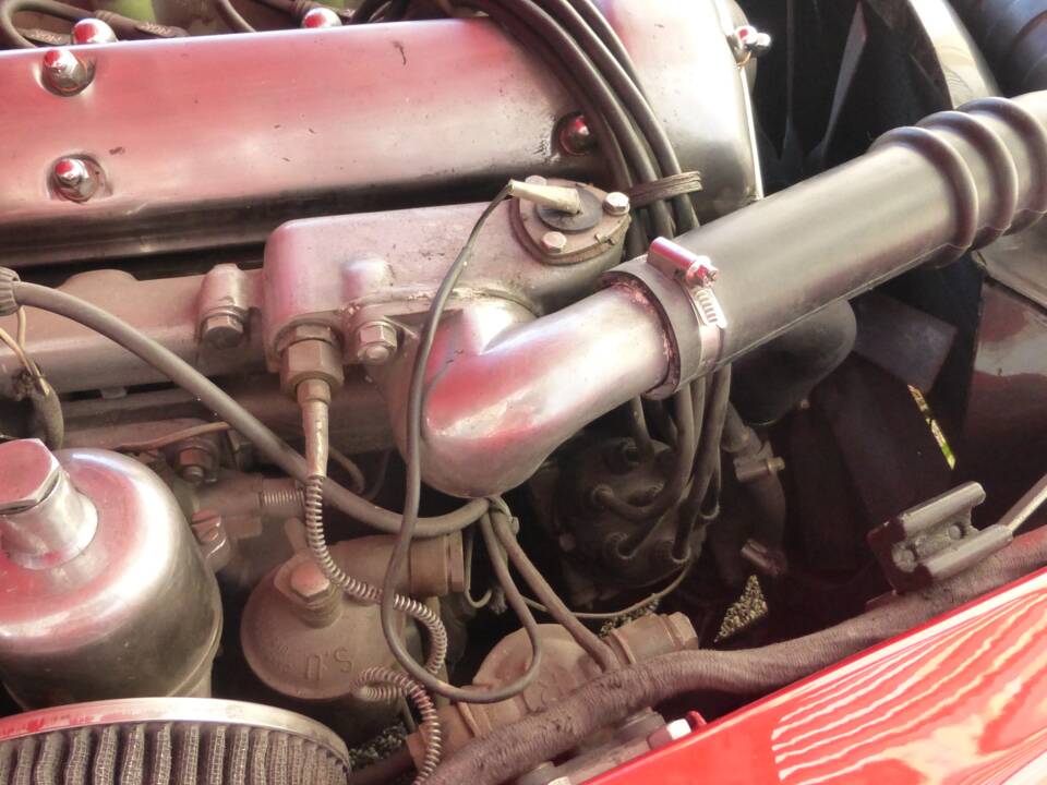 Image 118/174 of Jaguar XK 150 3.4 S OTS (1958)