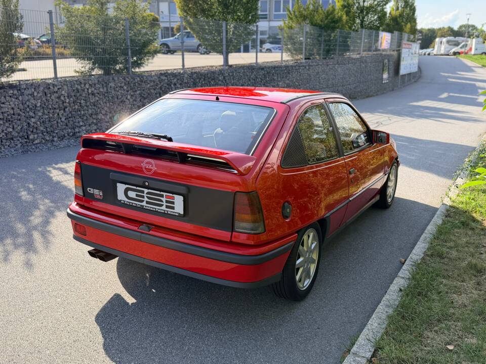 Image 7/33 of Opel Kadett 2,0i GSi 16V (1988)