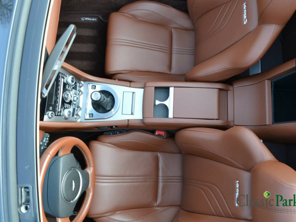 Bild 12/50 von Aston Martin V8 Vantage S (2013)