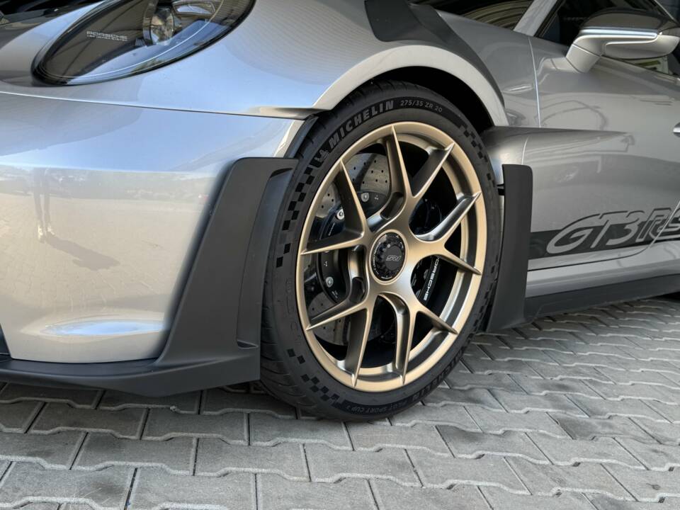 Bild 21/26 von Porsche 911 GT3 (2023)