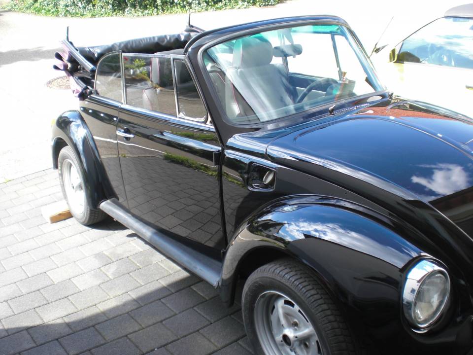 Image 30/44 of Volkswagen Beetle 1303 (1978)