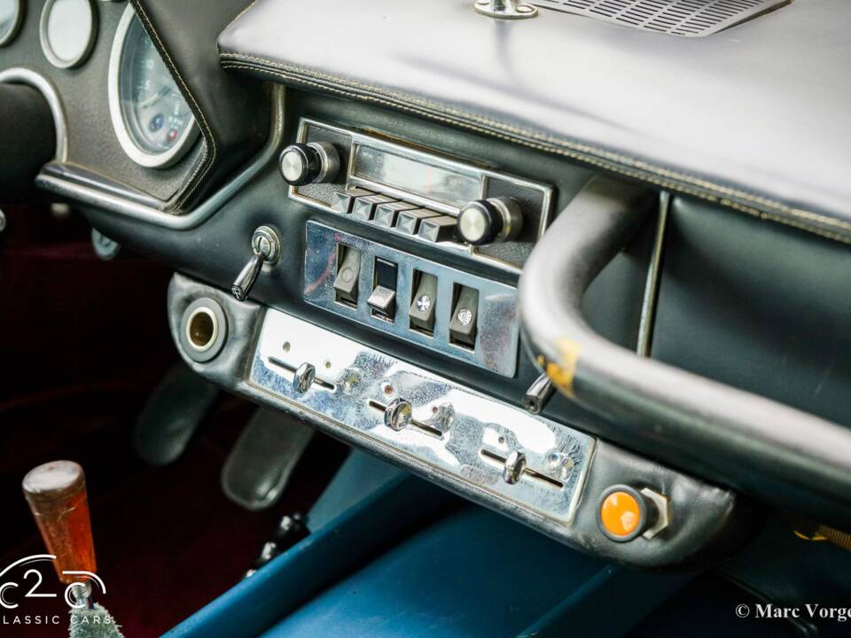 Image 43/63 of Maserati Mistral 4000 (1966)