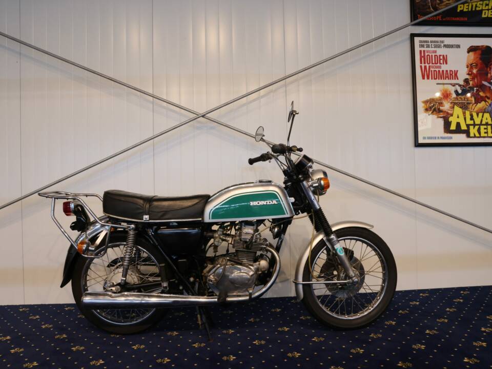 Bild 2/25 von Honda CB 125 K (1975)