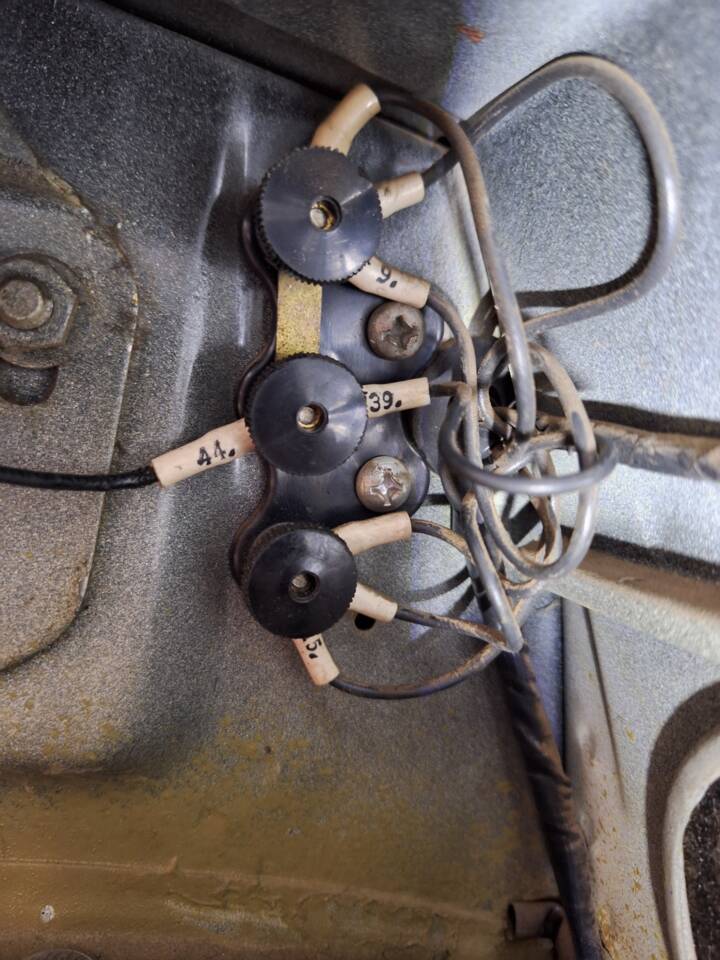 Immagine 30/52 di Peugeot 404 Break (1964)
