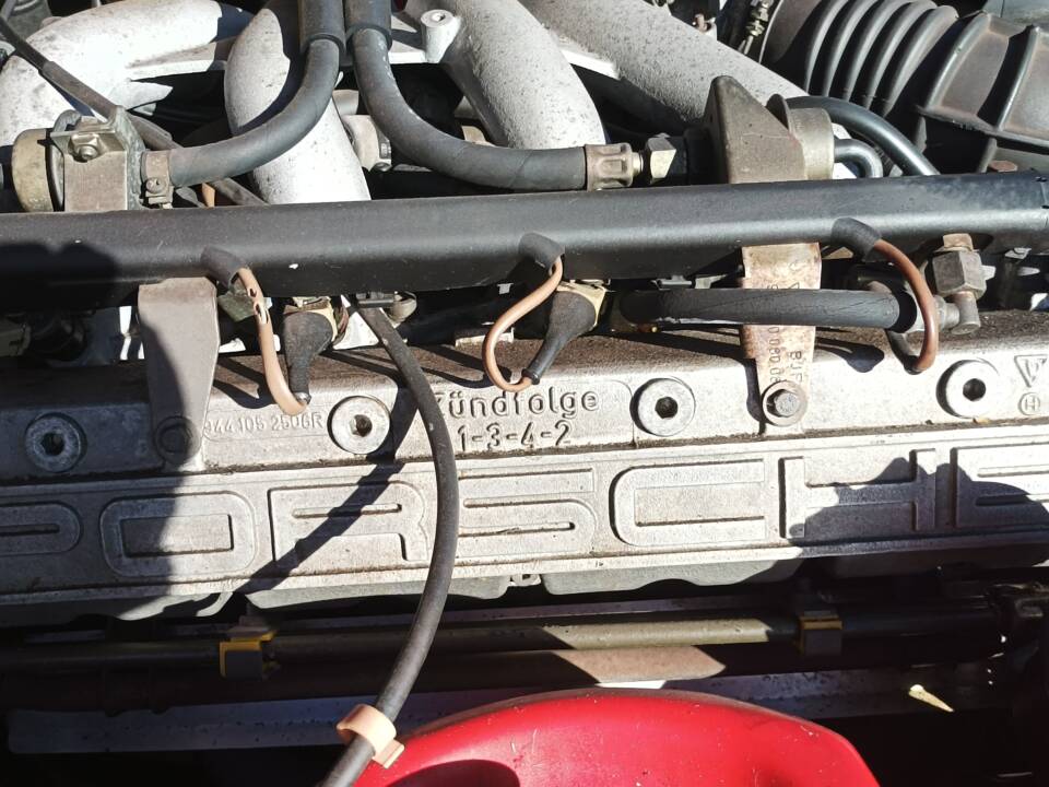 Bild 5/12 von Porsche 924 S (1985)