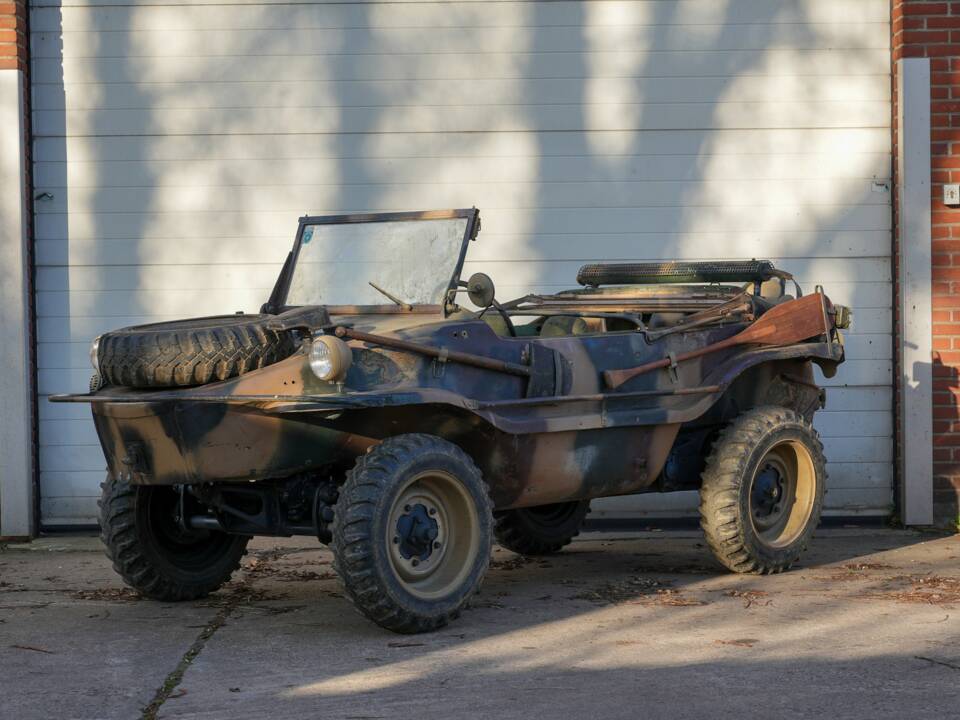Image 1/40 of Volkswagen Schwimmwagen (1943)