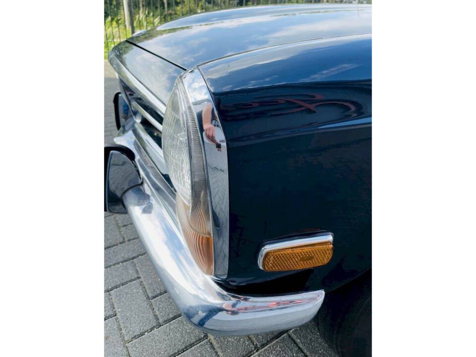 Afbeelding 17/35 van Mercedes-Benz 280 SL (1970)