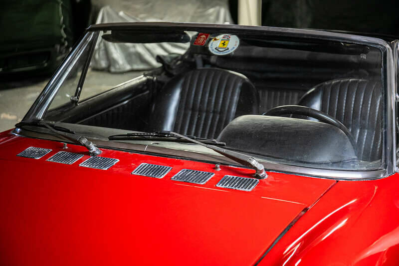 Image 36/40 of FIAT Dino Spider (1967)