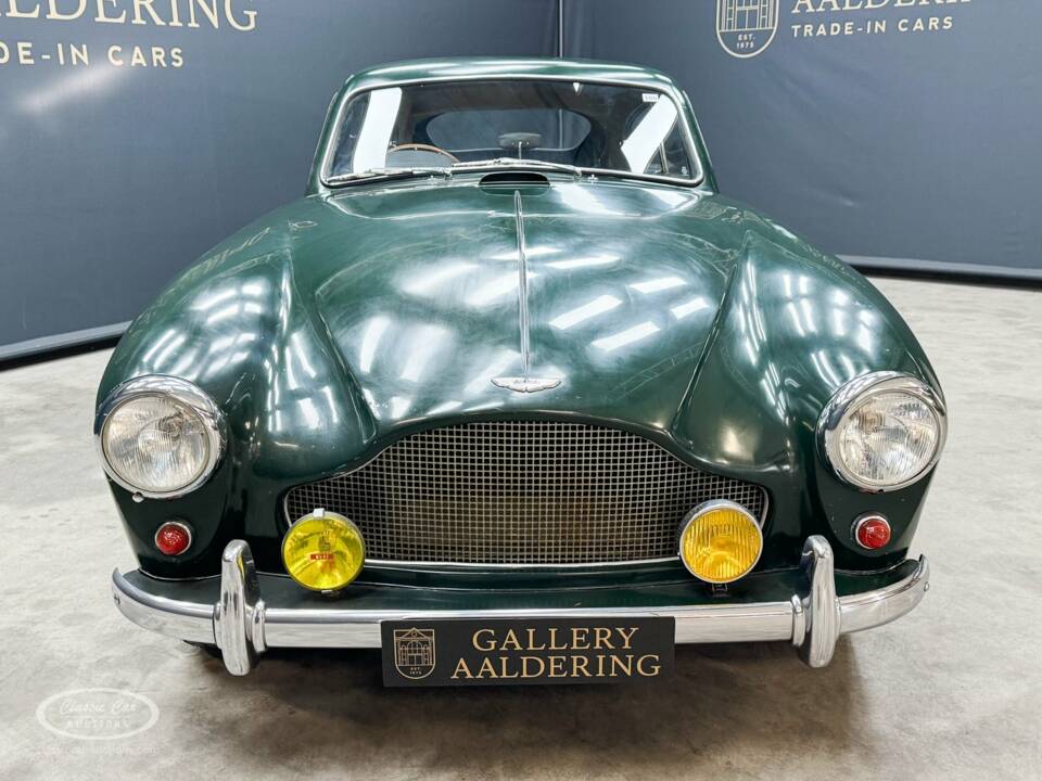 Image 5/35 of Aston Martin DB 2/4 Mk III (1958)