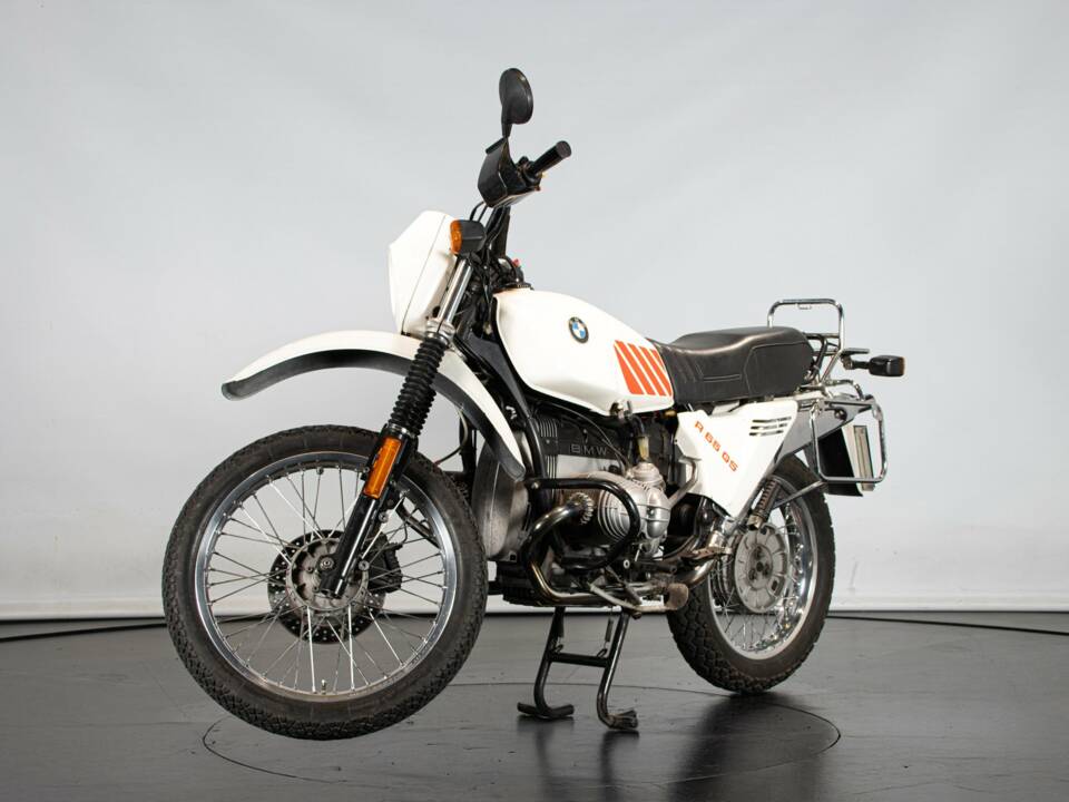 Imagen 7/50 de BMW DUMMY (1989)
